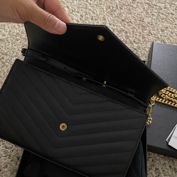 YSL large wallet on chain - Picture 2 of 4